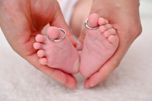 句容怀孕肚子一边高一边低 句容怀孕肚子一边高一边低